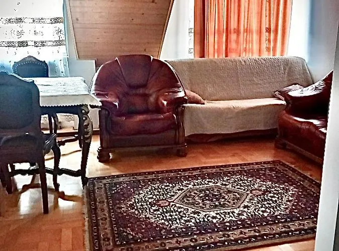 Pokoj Prywatny 4 Osobowy Ze Wspolna Kuchnia I Lazienka